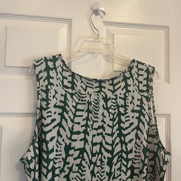 Women's Plus Size Allover Print Keyhole Elegant Summer Beach Tank Dress 20W -24W - Picture 11 of 11